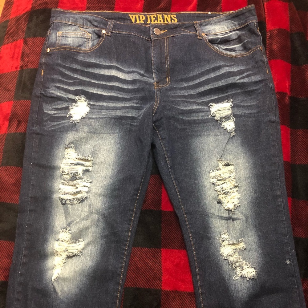 Ripped boyfriend jeans
